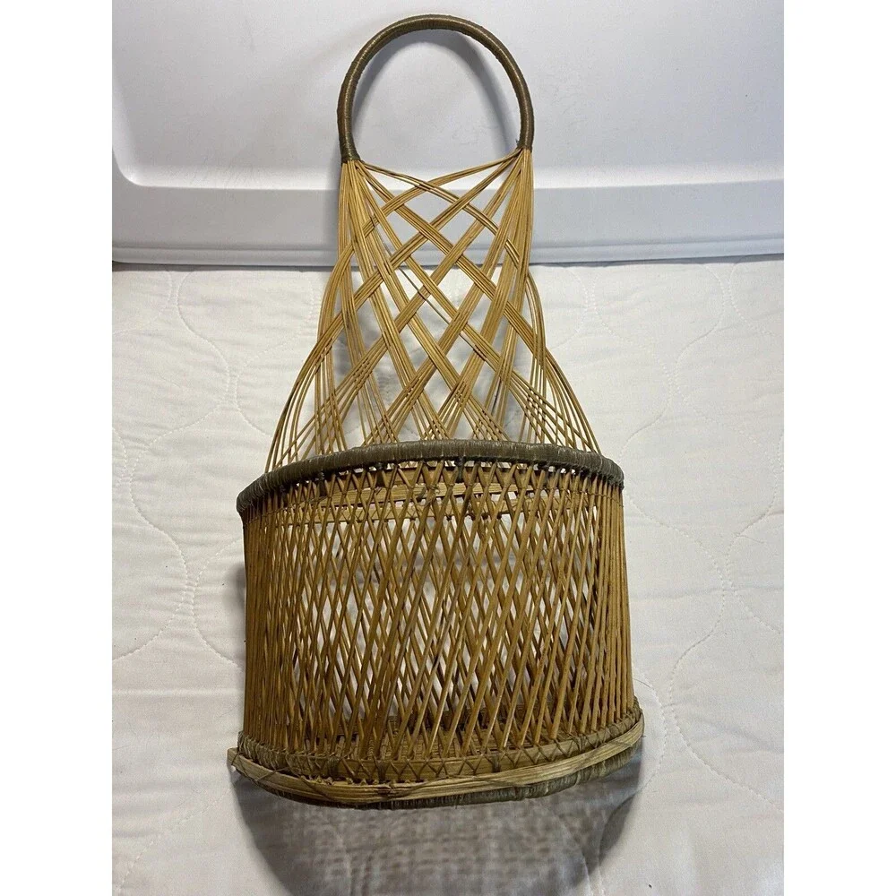 Wicker Hanging Wall Basket Boho Decor Cottage Core Loop Shape Wall Hanging